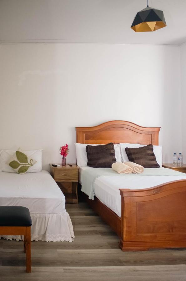 Hotel, Cocoview Valle De Angeles Εξωτερικό φωτογραφία