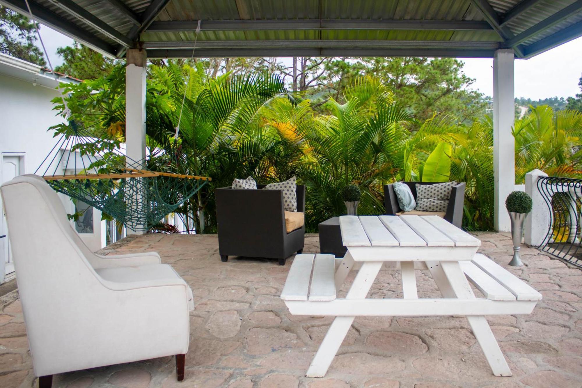 Hotel, Cocoview Valle De Angeles Εξωτερικό φωτογραφία